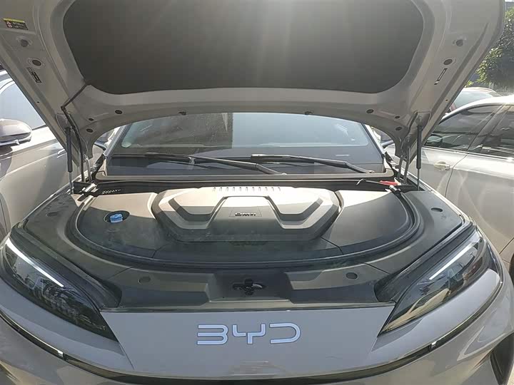 BYD Sea Lion 07 DM-i Hybrid 2025 2025款 150 领航+版