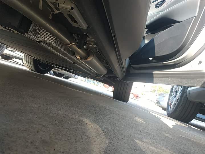 BYD Sea Lion 07 DM-i Hybrid 2025 2025款 150 领航+版