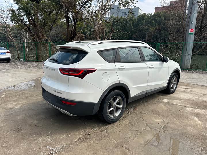 Jetour X70M 2020 2020款 1.5T DCT相伴型