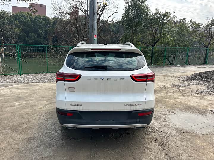 Jetour X70M 2020 2020款 1.5T DCT相伴型