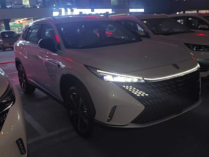 Roewe RX5 Hybrid 2023 2023款 eRX5 超混优越版