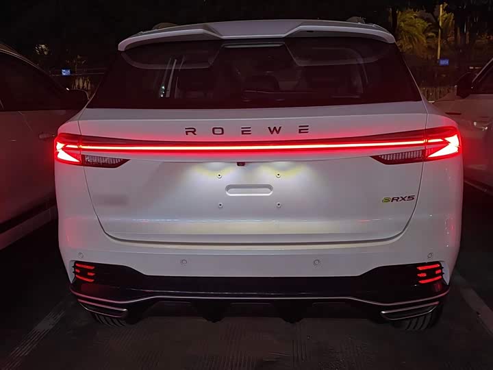 Roewe RX5 Hybrid 2023 2023款 eRX5 超混优越版