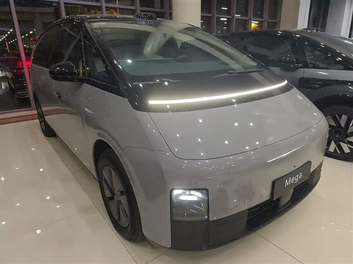 LiXiang Mega 2024 2024款 Ultra