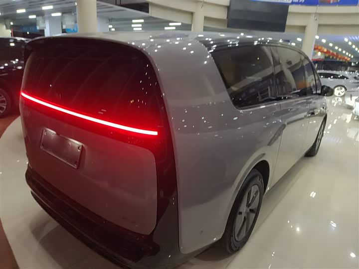 LiXiang Mega 2024 2024款 Ultra