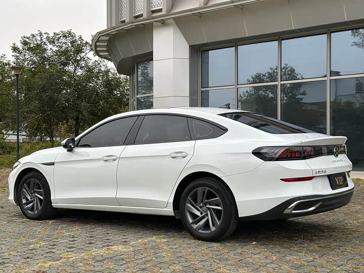 Volkswagen Lamando L 2025 2025款 凌渡L 280TSI DSG炫辣版