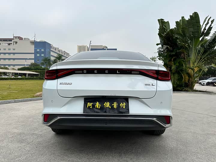 Geely Emgrand L 2022 2022款 1.4T CVT至尊型