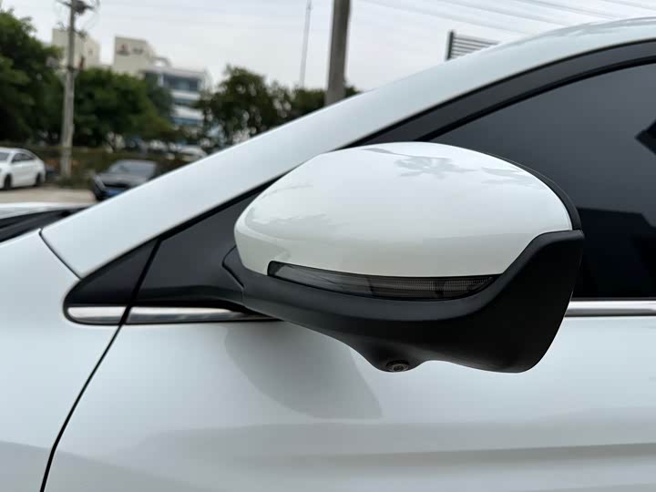 Geely Emgrand L 2022 2022款 1.4T CVT至尊型