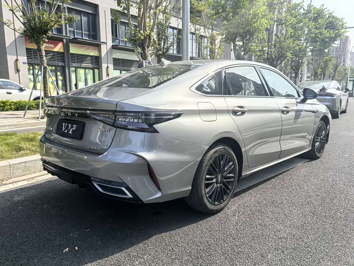 Chery Arrizo 8 2025 2025款 1.6T DCT卓越版