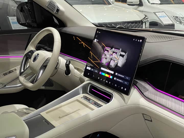 Denza N9 2025 2025款 尊荣型