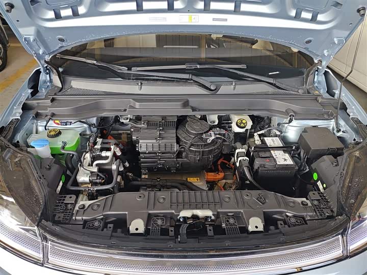 BAIC Arcfox T1 2025 2025款 425 PRO