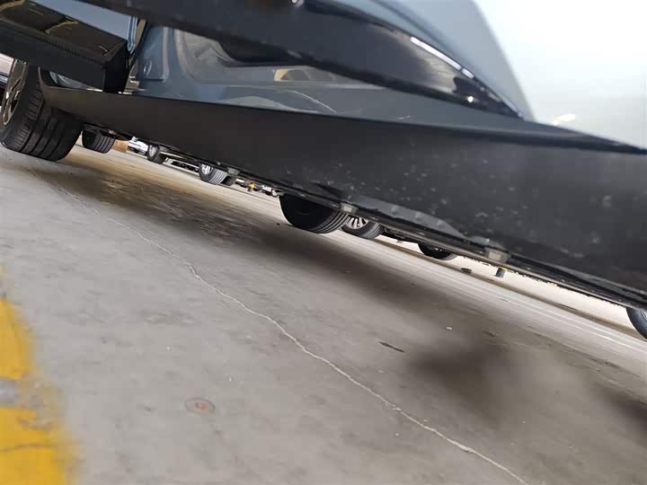 BAIC Arcfox T1 2025 2025款 425 PRO