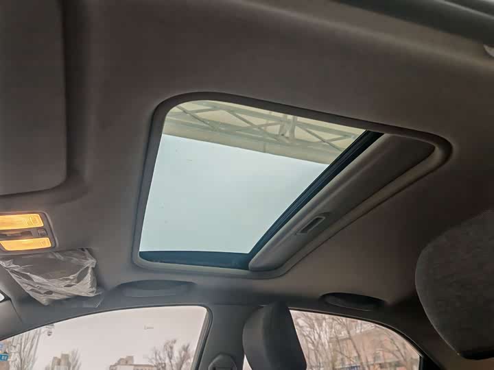 Kia Pegas 2020 2020款 1.4L 自动舒适天窗版