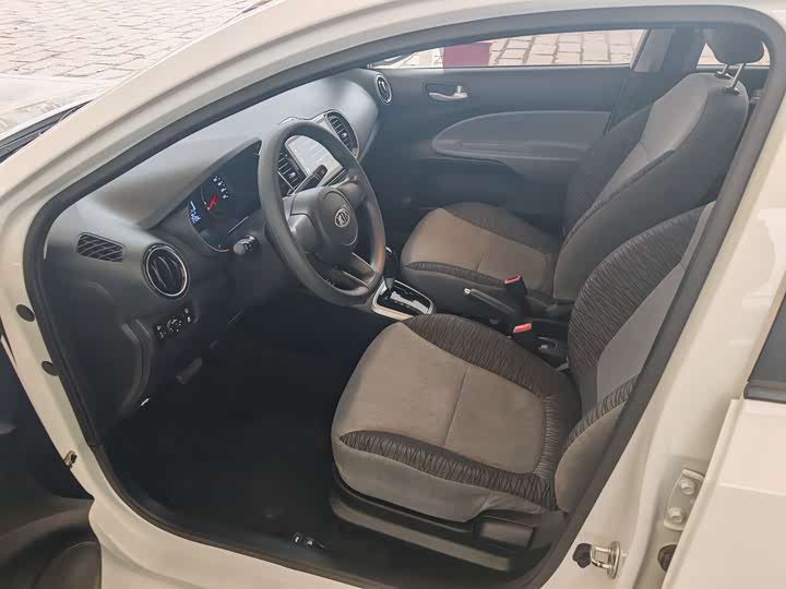 Kia Pegas 2020 2020款 1.4L 自动舒适天窗版