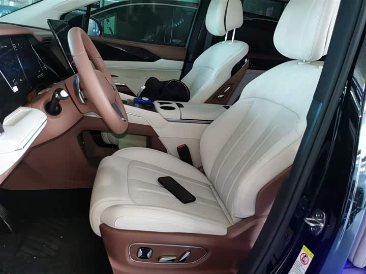 BYD Xia 2025 2025款 DM-i 1.5T 180km 超越型