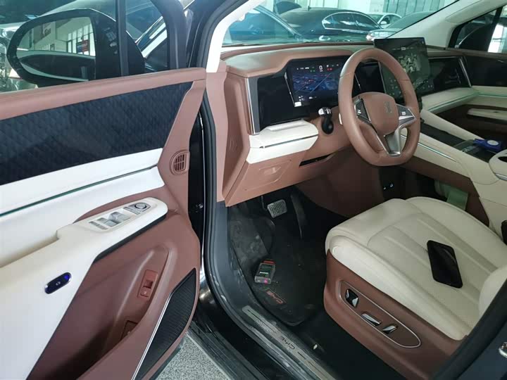 BYD Xia 2025 2025款 DM-i 1.5T 180km 超越型