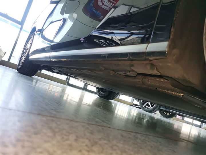 BYD Xia 2025 2025款 DM-i 1.5T 180km 超越型