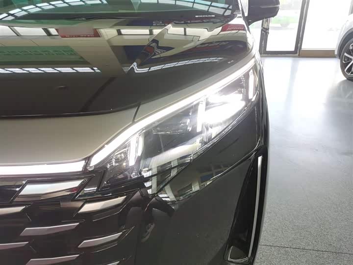 BYD Xia 2025 2025款 DM-i 1.5T 180km 超越型