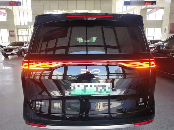 BYD Xia 2025 2025款 DM-i 1.5T 180km 超越型