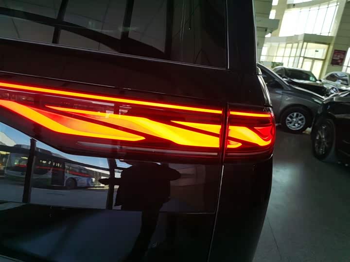 BYD Xia 2025 2025款 DM-i 1.5T 180km 超越型