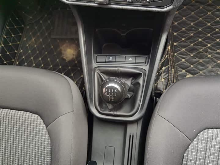 Volkswagen Santana 2021 2021款 1.5L 手动风尚版