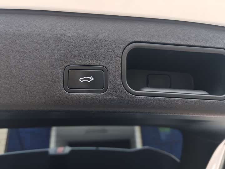 Geely Atlas 2024 2024款 1.5TD 智尊版