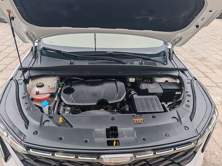 Geely Atlas 2024 2024款 1.5TD 智尊版