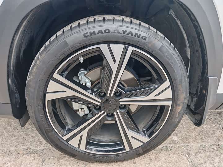 Geely Atlas 2024 2024款 1.5TD 智尊版