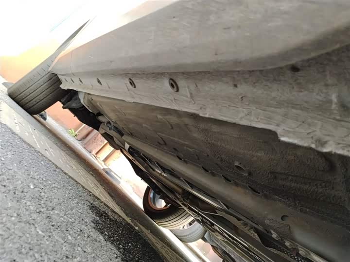 Dongfeng Aeolus Haohan 2023 2023款 DH-i 1.5T 尊贵版