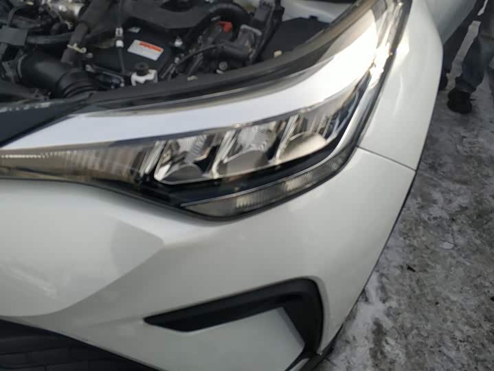 Toyota Izoa 2021 2021款 双擎 2.0L 奕炫版