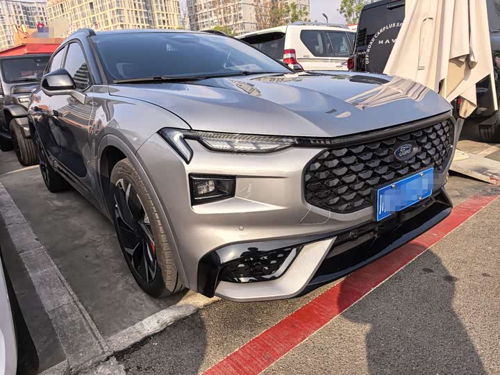 Ford Mondeo 2025 2025款 2.0T EcoBoost E 混动 运动版 ST-Line