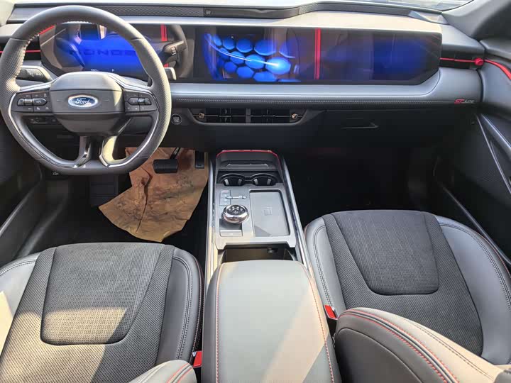 Ford Mondeo 2025 2025款 2.0T EcoBoost E 混动 运动版 ST-Line