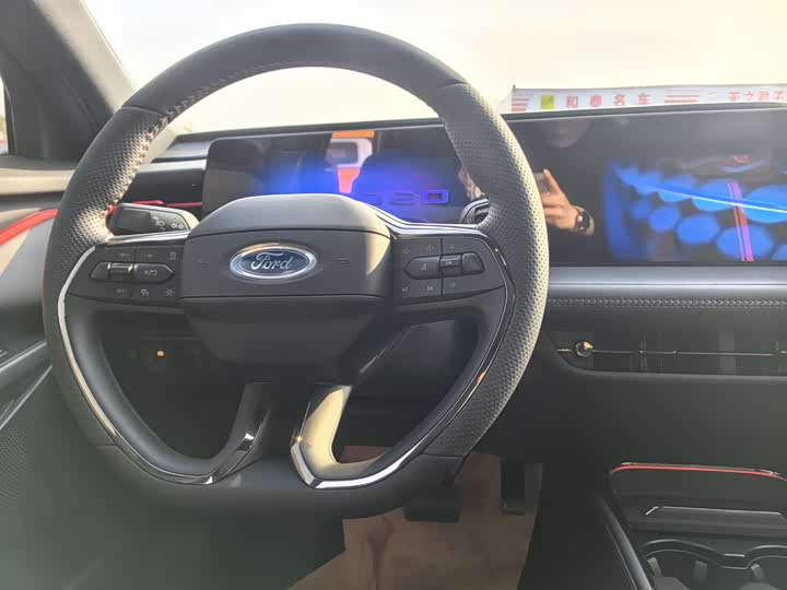 Ford Mondeo 2025 2025款 2.0T EcoBoost E 混动 运动版 ST-Line