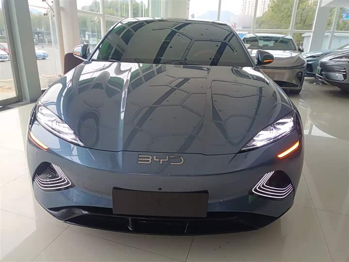 2025 BYD Seal