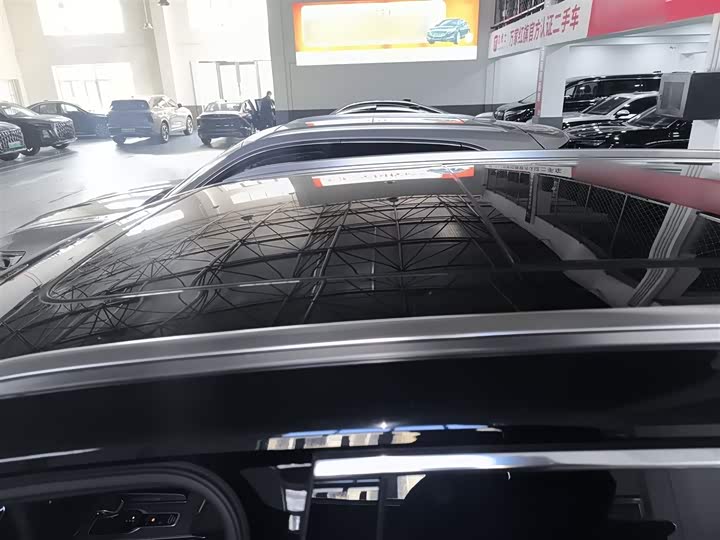 Hongqi HS7 Hybrid 2025 2025款 2.0T PHEV 两驱旗享版 6座