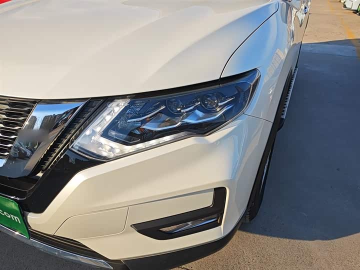 Nissan X-Trail 2023 2023款 经典 2.0L 两驱智联臻享版