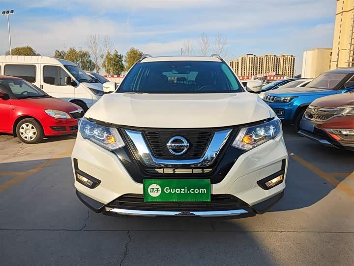 Nissan X-Trail 2023 2023款 经典 2.0L 两驱智联臻享版