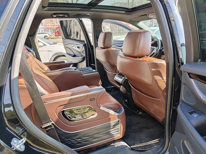 Buick Enclave 2022 2022款 652T 四驱尊享旗舰型 6座
