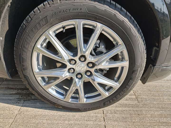 Buick Enclave 2022 2022款 652T 四驱尊享旗舰型 6座