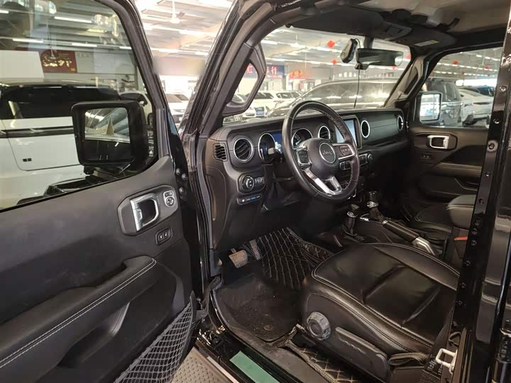 Jeep Wrangler Hybrid 2021 2021款 四门 2.0T 4xe 撒哈拉先行版