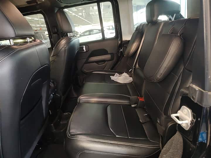 Jeep Wrangler Hybrid 2021 2021款 四门 2.0T 4xe 撒哈拉先行版