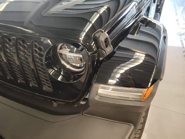 Jeep Wrangler Hybrid 2021 2021款 四门 2.0T 4xe 撒哈拉先行版