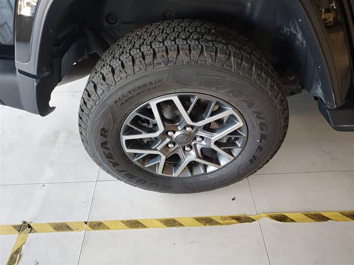 Jeep Wrangler Hybrid 2021 2021款 四门 2.0T 4xe 撒哈拉先行版