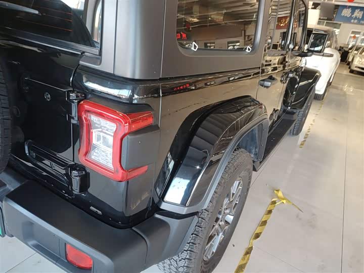 Jeep Wrangler Hybrid 2021 2021款 四门 2.0T 4xe 撒哈拉先行版