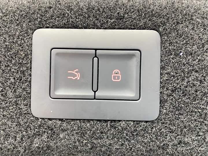 BYD Han L 2025 2025款 DM-p 四驱激光雷达旗舰型