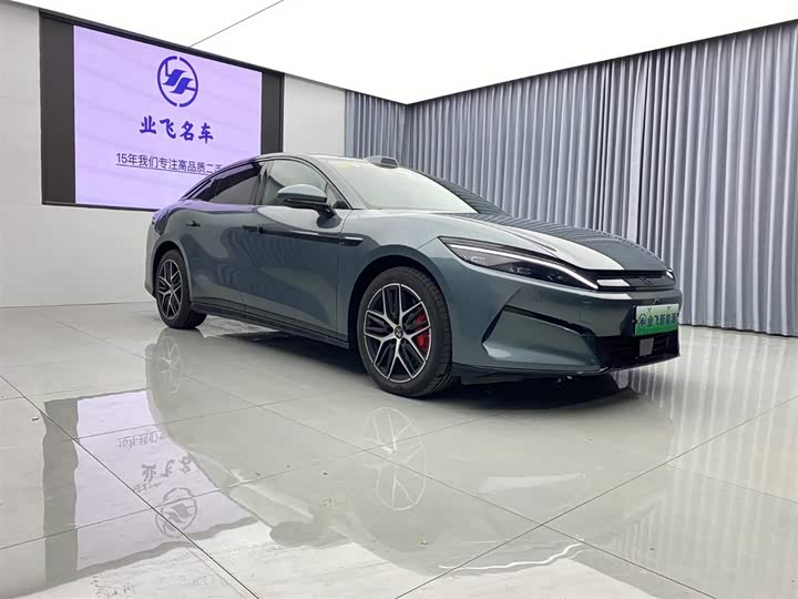 2025 BYD Han L