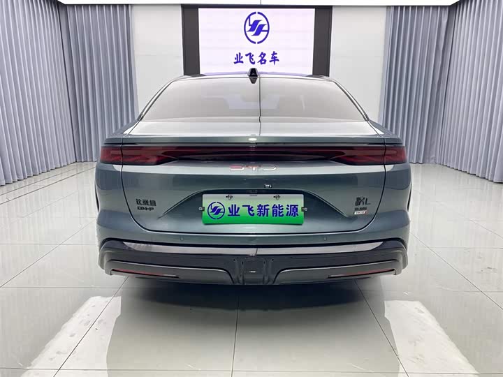 2025 BYD Han L