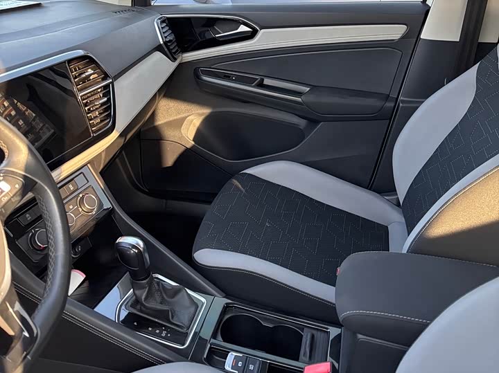 Jetta VS5 2023 2023款 280TSI 自动高光悦享型