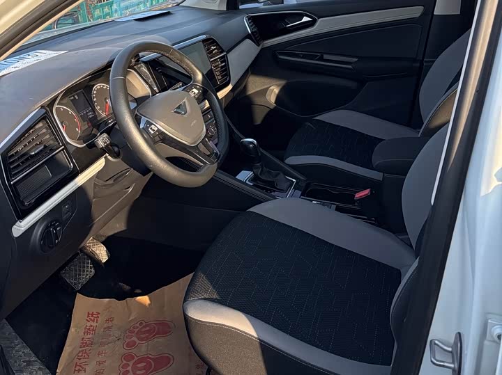 Jetta VS5 2023 2023款 280TSI 自动高光悦享型