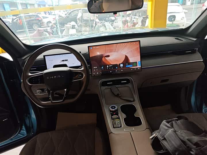 Chery Tiggo 8 Plus C-DM 2025 2025款 1.5T 116km 尊贵型 5座