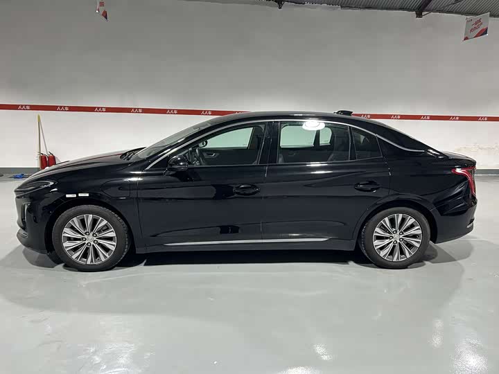 Hongqi E-QM5 2024 2024款 500km 出行版